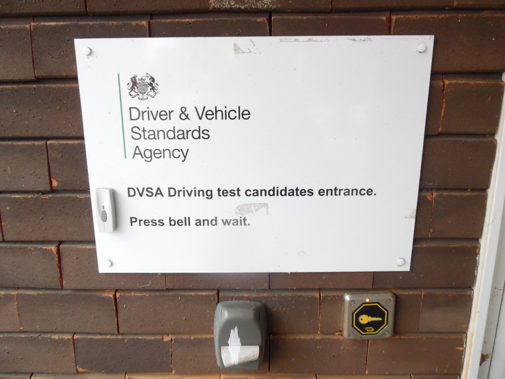 Pass UK theory test certificate